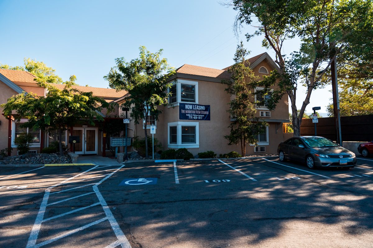 Mountain View Apartments In Reno